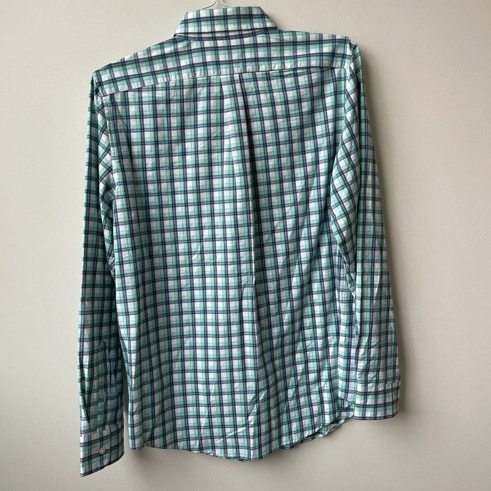 Vineyard Vines LOT of 3 -Pullover Plus 2 Slim Fit Tucker Shirts Mens Size Medium - Picture 14 of 16